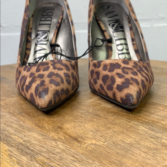 Sam & Libby leopard 🐆 print pumps - Picture 5 of 8
